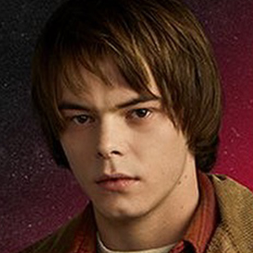 『ストレンジャー・シングス』シーズン1ジョナサン・バイヤーズ